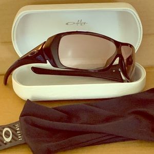 Oakley Sunglasses - Polarized